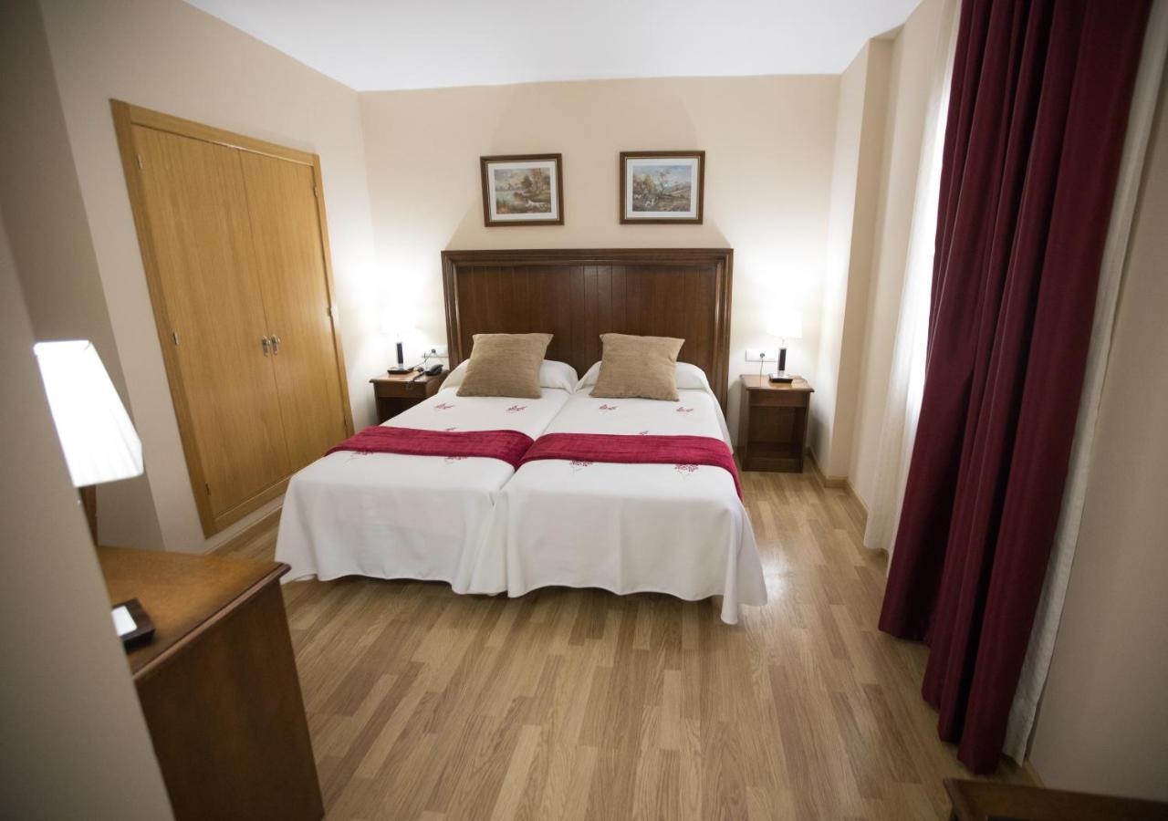 Hotel Arcco Ubeda Extérieur photo
